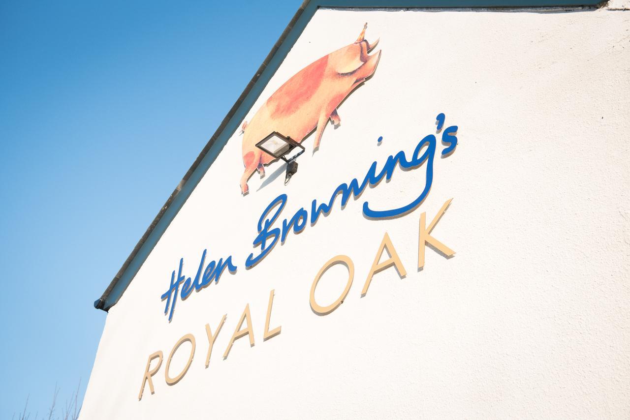 מלון סווינדון Helen Browning'S Royal Oak מראה חיצוני תמונה